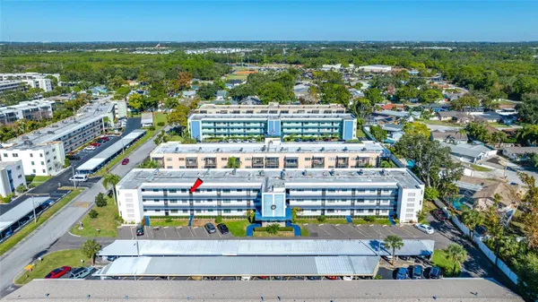 Property Slideshow image 2 of 39 | 5969 terrace park dr n unit 303, Saint Petersburg, FL, 33709