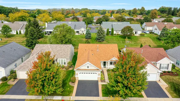 Property Slideshow image 2 of 43 | 12250 songbird ln, Huntley, IL, 60142