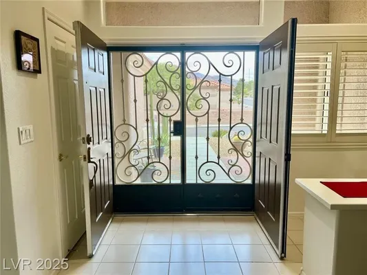 Property Slideshow image 2 of 21 | 2736 darby falls dr, Las Vegas, NV, 89134