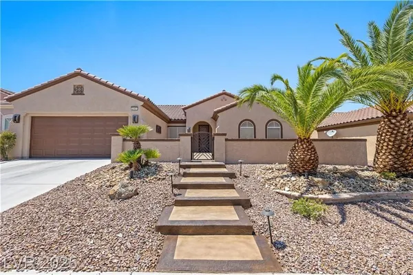 Property Slideshow image 2 of 31 | 2151 shadow canyon dr, Henderson, NV, 89044