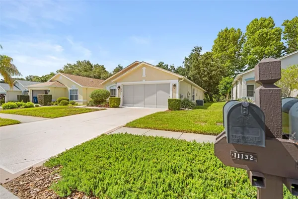 Property Slideshow image 2 of 51 | 11132 heathrow ave, Spring Hill, FL, 34609