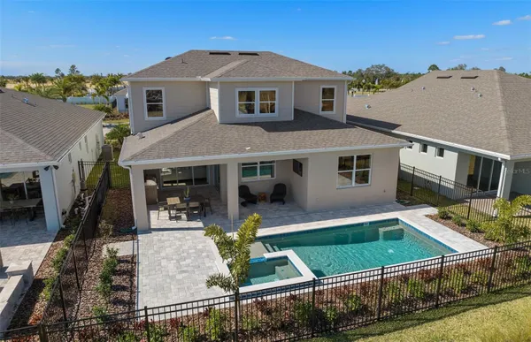 Property Slideshow image 3 of 50 | 13037 sandcastle dr, Winter Garden, FL, 34787