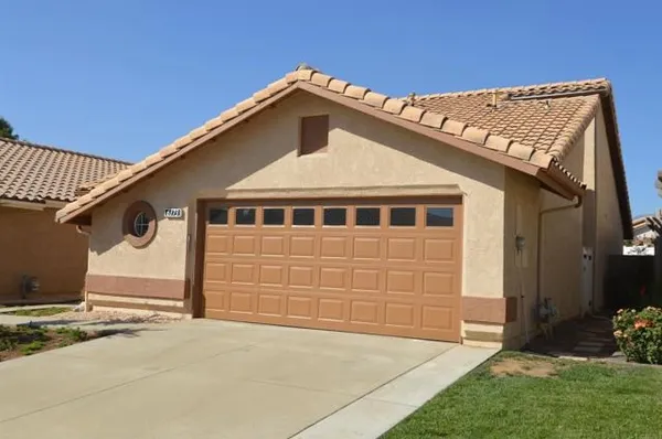 Property Slideshow image 2 of 32 | 6173 inverness dr, Banning, CA, 92220