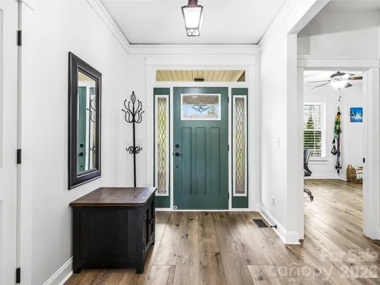 Property Slideshow image 3 of 48 | 324 fennel dun cir, Biltmore Lake, NC, 28715