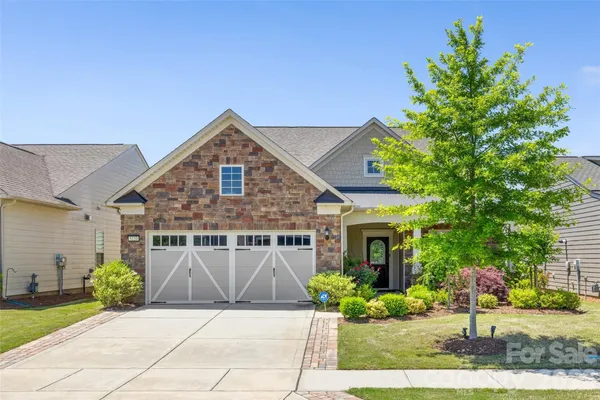 Property Slideshow image 2 of 45 | 5220 sweet fig way, Fort Mill, SC, 29715