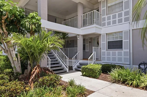 Property Slideshow image 2 of 87 | 1103 edgewater cir 1103, Bradenton, FL, 34209