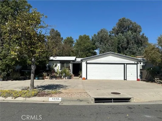 Property Slideshow image 2 of 11 | 1468 willow leaf dr, Hemet, CA, 92545
