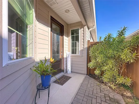 Property Slideshow image 3 of 79 | 373 alcove dr, Groveland, FL, 34736