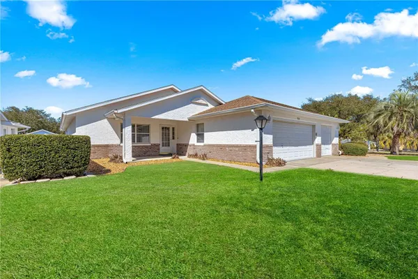 Property Slideshow image 2 of 60 | 9120 sw 91st ter, Ocala, FL, 34481