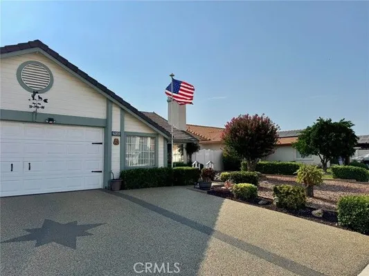 Property Slideshow image 3 of 40 | 29383 lake forest dr, Menifee, CA, 92586