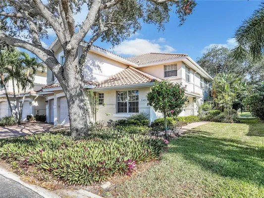 Property Slideshow image 3 of 49 | 25051 ballycastle ct 102, Bonita Springs, FL, 34134