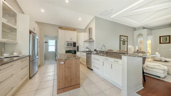 Property Slideshow image 3 of 34 | 5122 creekside trl, Sarasota, FL, 34243