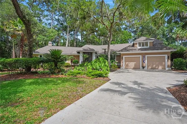 Property Slideshow image 2 of 54 | 32 hasleiters retreat, Savannah, GA, 31411