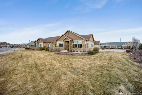 Property Slideshow image 2 of 48 | 12426 madison way, Thornton, CO, 80241