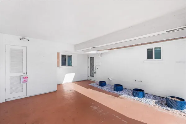 Property Slideshow image 2 of 29 | 2305 riverbluff pkwy v256, Sarasota, FL, 34231