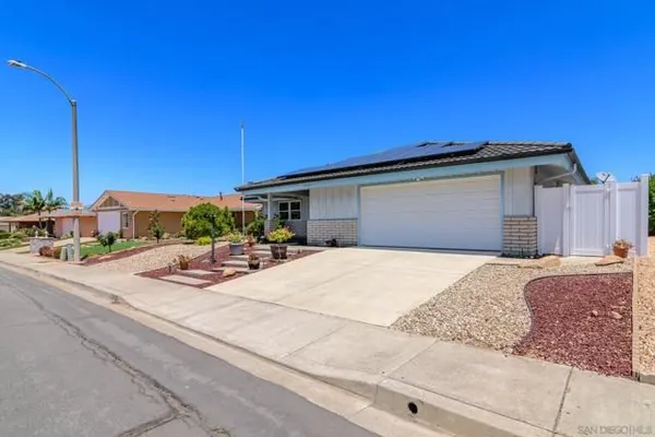 Property Slideshow image 2 of 44 | 12496 lomica dr, San Diego, CA, 92128