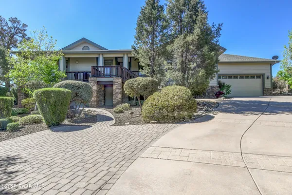 Property Slideshow image 3 of 44 | 179 thoroughbred dr, Prescott, AZ, 86301