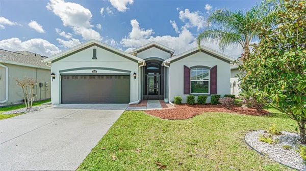 Property Slideshow image 2 of 32 | 9936 gap wedge dr, San Antonio, FL, 33576