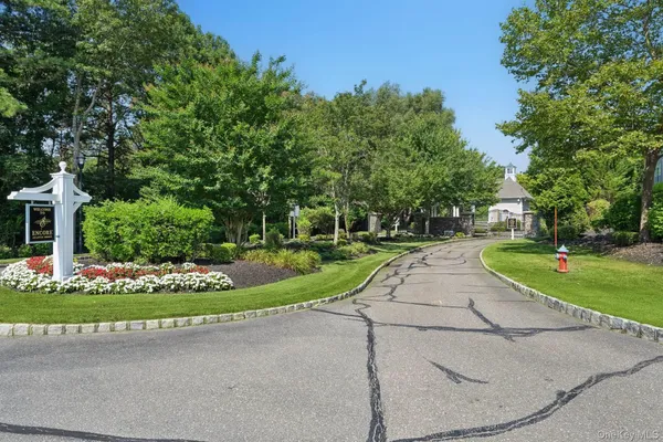 Property Slideshow image 3 of 22 | 236 encore blvd, Brookhaven, NY, 11941