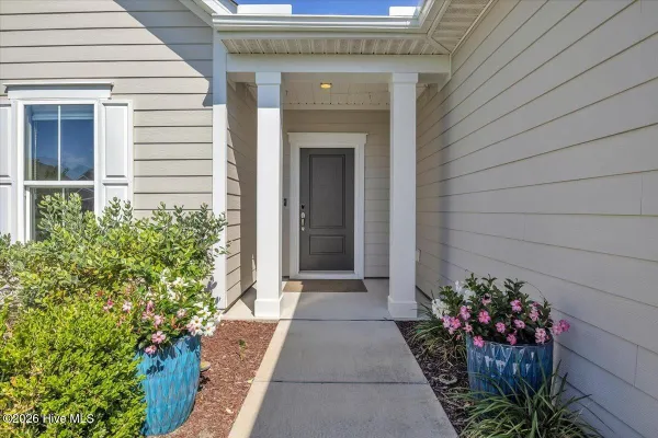 Property Slideshow image 3 of 64 | 3206 penzance, Wilmington, NC, 28412