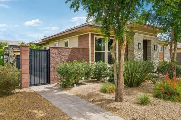 Property Slideshow image 3 of 58 | 82712 woodcreek ct, Indio, CA, 92201