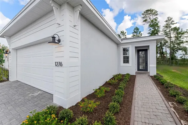 Property Slideshow image 3 of 22 | 1276 jackson hole ct, Deland, FL, 32724