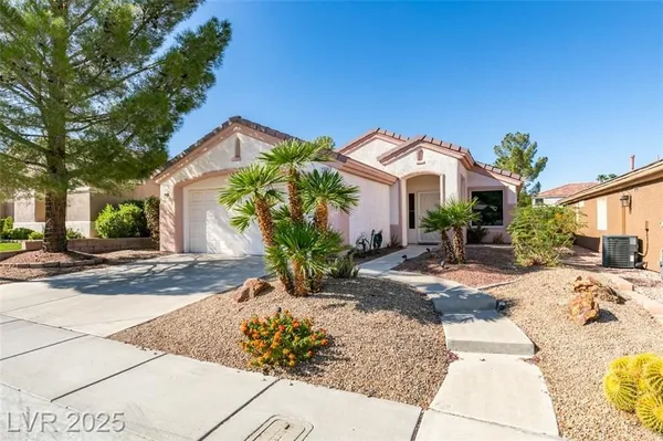 Property Slideshow image 2 of 20 | 2004 poppywood ave, Henderson, NV, 89012