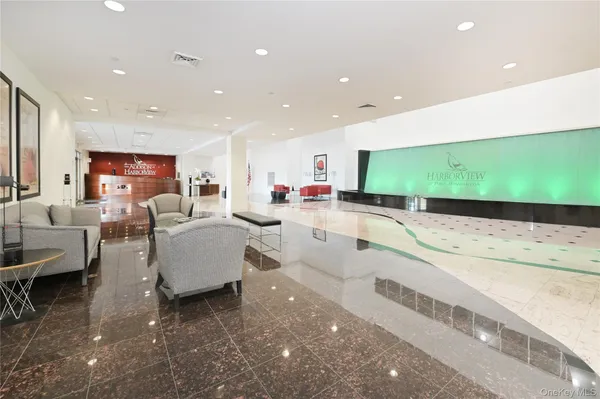 Property Slideshow image 3 of 24 | 100 harbor view dr 335, North Hempstead, NY, 11050