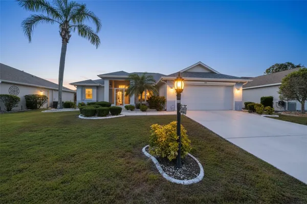 Property Slideshow image 2 of 42 | 2333 e del webb blvd, Sun City Center, FL, 33573