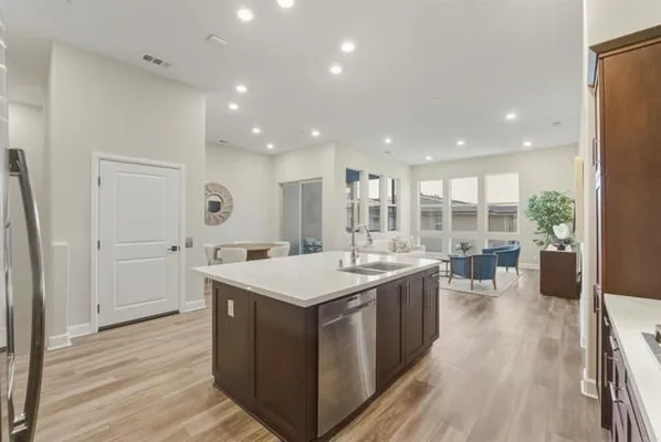 Property Slideshow image 3 of 37 | 16750 coyote bush dr 23, San Diego, CA, 92127