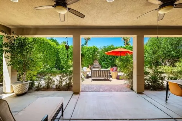 Property Slideshow image 2 of 36 | 81484 jacaranda ct, La Quinta, CA, 92253