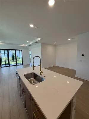 Property Slideshow image 3 of 22 | 5889 windbreak ct, Apollo Beach, FL, 33572