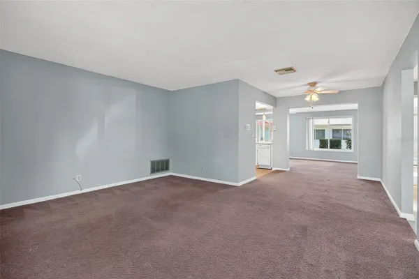 Property Slideshow image 2 of 35 | 9481 45th pl n # 9481, Pinellas Park, FL, 33782