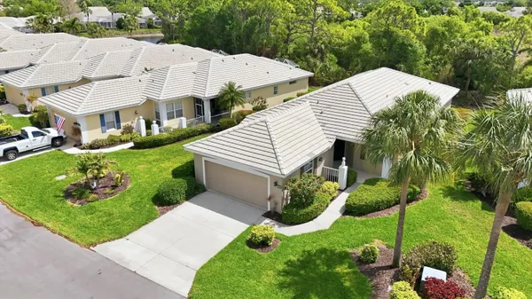 Property Slideshow image 3 of 52 | 1622 monarch dr 1622, Venice, FL, 34293