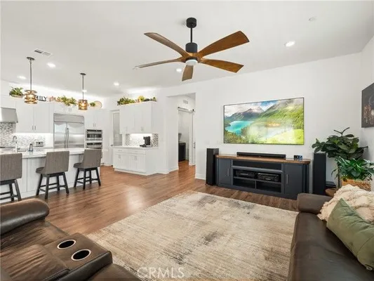 Property Slideshow image 2 of 43 | 29622 paseo capilla, Valencia, CA, 91354
