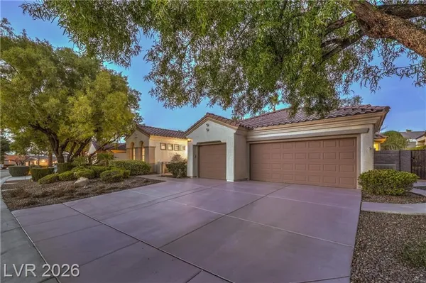Property Slideshow image 2 of 54 | 1620 preston park dr, Henderson, NV, 89052