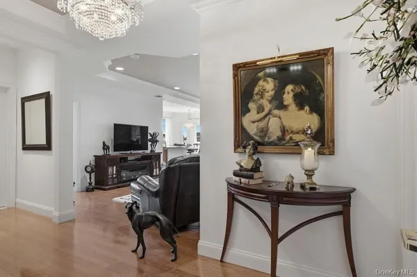 Property Slideshow image 2 of 23 | 923 roosevelt way, North Hempstead, NY, 11590