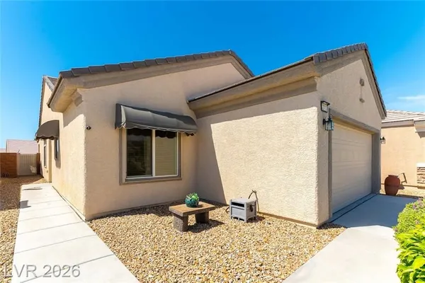 Property Slideshow image 3 of 48 | 2113 crake ct, North Las Vegas, NV, 89084