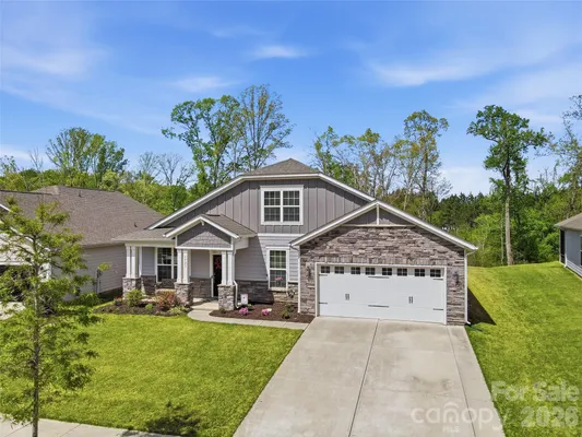 Property Slideshow image 3 of 48 | 3023 eagle ridge ln, Indian Trail, NC, 28079