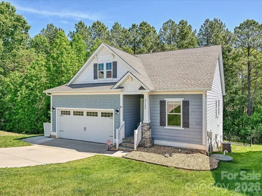 Property Slideshow image 2 of 43 | 25622 seagull dr, Lancaster, SC, 29720