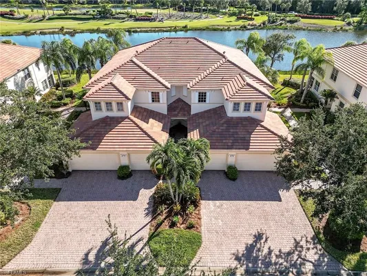 Property Slideshow image 3 of 44 | 3090 meandering way 101, Fort Myers, FL, 33905