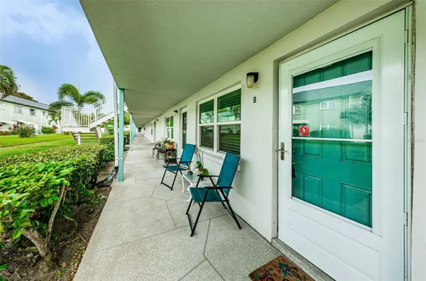 Property Slideshow image 3 of 51 | 5267 81st st n apt 8, Saint Petersburg, FL, 33709