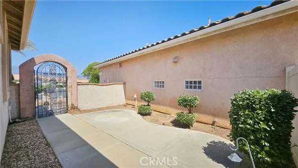 Property Slideshow image 2 of 18 | 615 brooklawn dr, Banning, CA, 92220