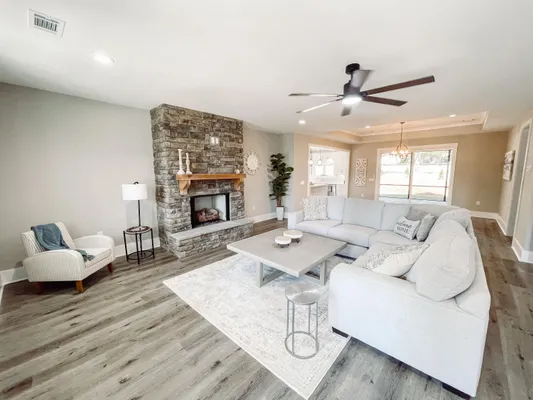 Property Slideshow image 2 of 20 | 307 wellington ct, Mccormick, SC, 29835