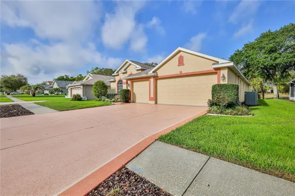 Property Slideshow image 2 of 62 | 431 quane ave, Spring Hill, FL, 34609