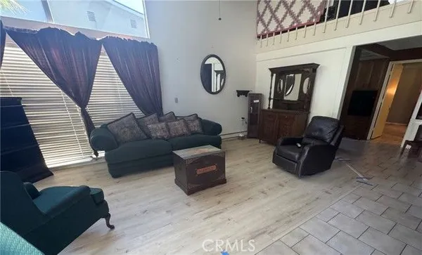 Property Slideshow image 2 of 11 | 376 avenida castilla c, Laguna Woods, CA, 92637