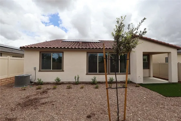 Property Slideshow image 2 of 26 | 1577 winding sun dr, Beaumont, CA, 92223