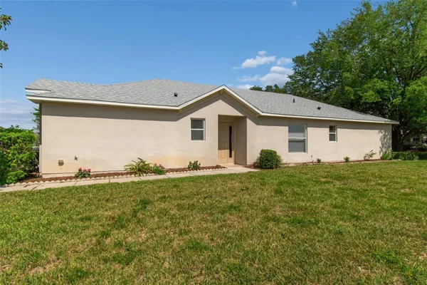 Property Slideshow image 3 of 65 | 18630 rolling hills loop, Hudson, FL, 34667