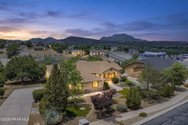 Property Slideshow image 3 of 34 | 3120 trail walk, Prescott, AZ, 86301