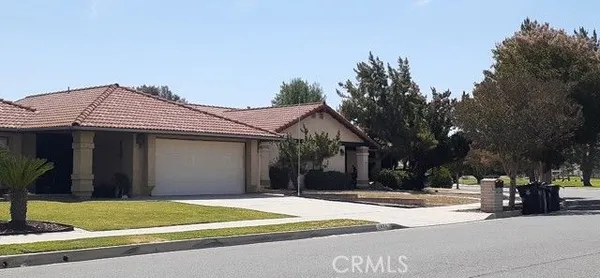 Property Slideshow image 3 of 29 | 1484 pepper tree dr, Hemet, CA, 92545